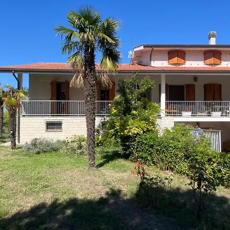 Apartment Countryshore