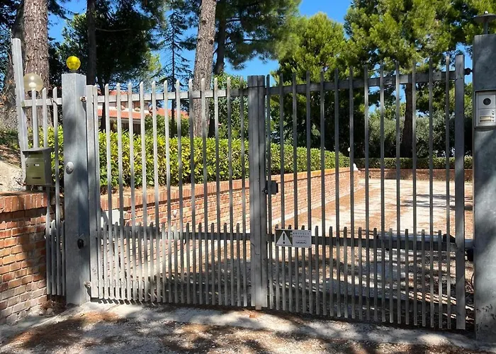 Countryshore Apartment